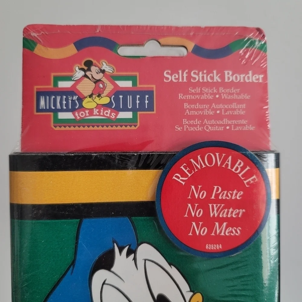 VTG Mickey's Stuff for Kids Self-Stick Border Wall Decor‎ 8.5 SQ FT